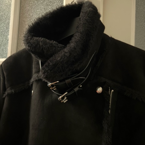 Winter Suede jacket - Picture 3 of 6
